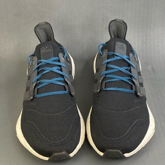 adidas Ultra Boost 22 black Collegiate Navy sneaker shoes Men’s 8.5 - Picture 2 of 8